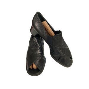 Zanon & Zago women Size 7.5 (38 ) Black Leather Peep-Toe pumps Heels Shoes Italy